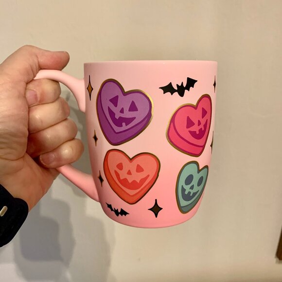 COBWEBS & CAULDRONS Collectible Halloween Bat and Jack-o-lantern Candy Heart Mug - Picture 1 of 7